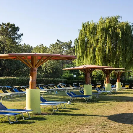 Mare Pineta Resort