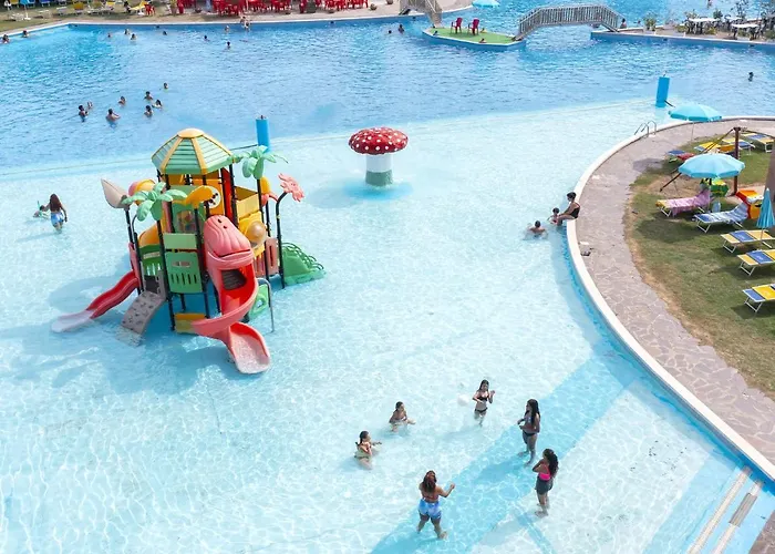 Mare Pineta Resort 3*