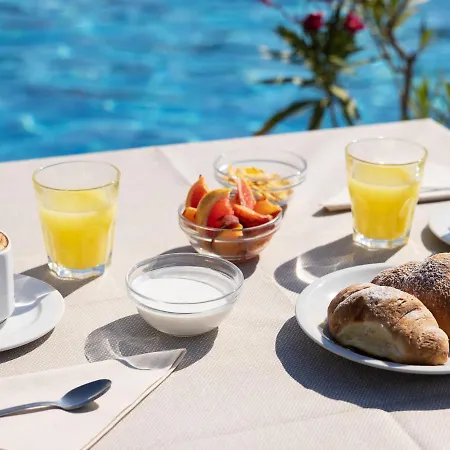 Mare Pineta كاسال بورسيتي