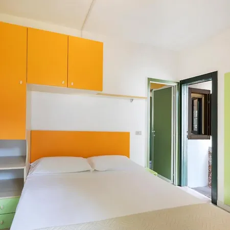 Mare Pineta Resort 3*